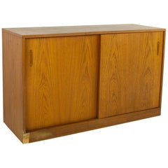 Dixie Furniture Mid Century Teak Sliding Door Media Cabinet Credenza