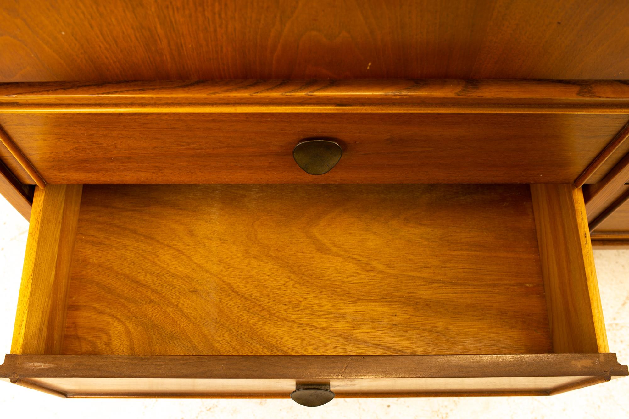 Late 20th Century Dixie Furniture Mid Century Walnut 9-Drawer Lowboy Dresser
