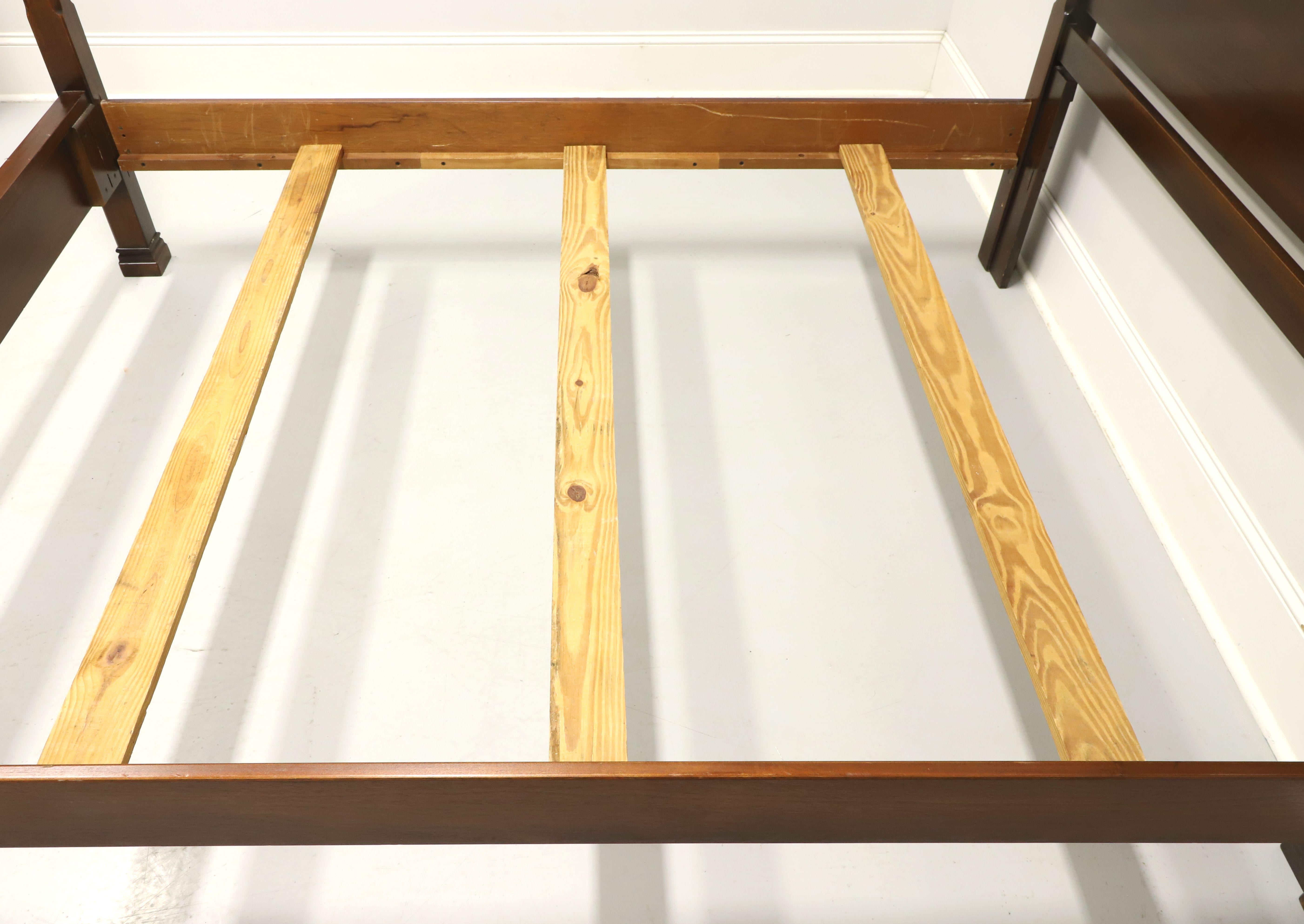 four poster bed queen