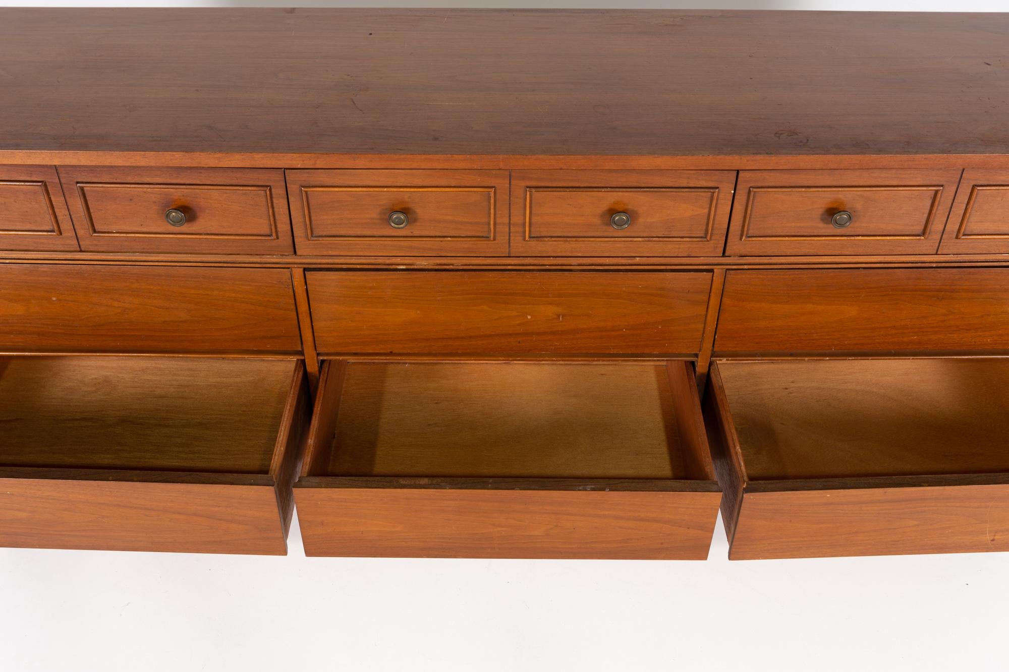 Dixie Mid Century Walnut 9 Drawer Lowboy Dresser 5