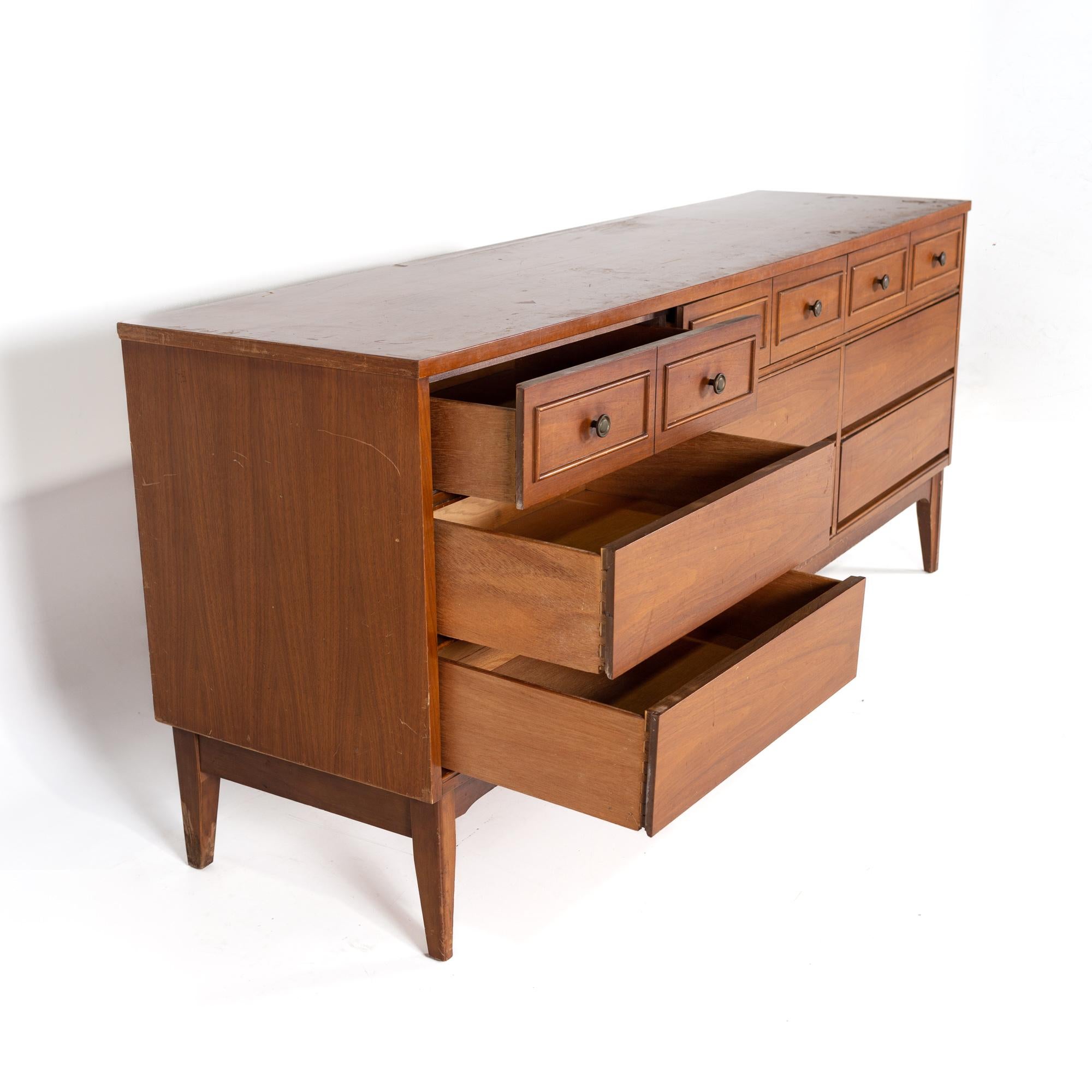 Dixie Mid Century Walnut 9 Drawer Lowboy Dresser 2