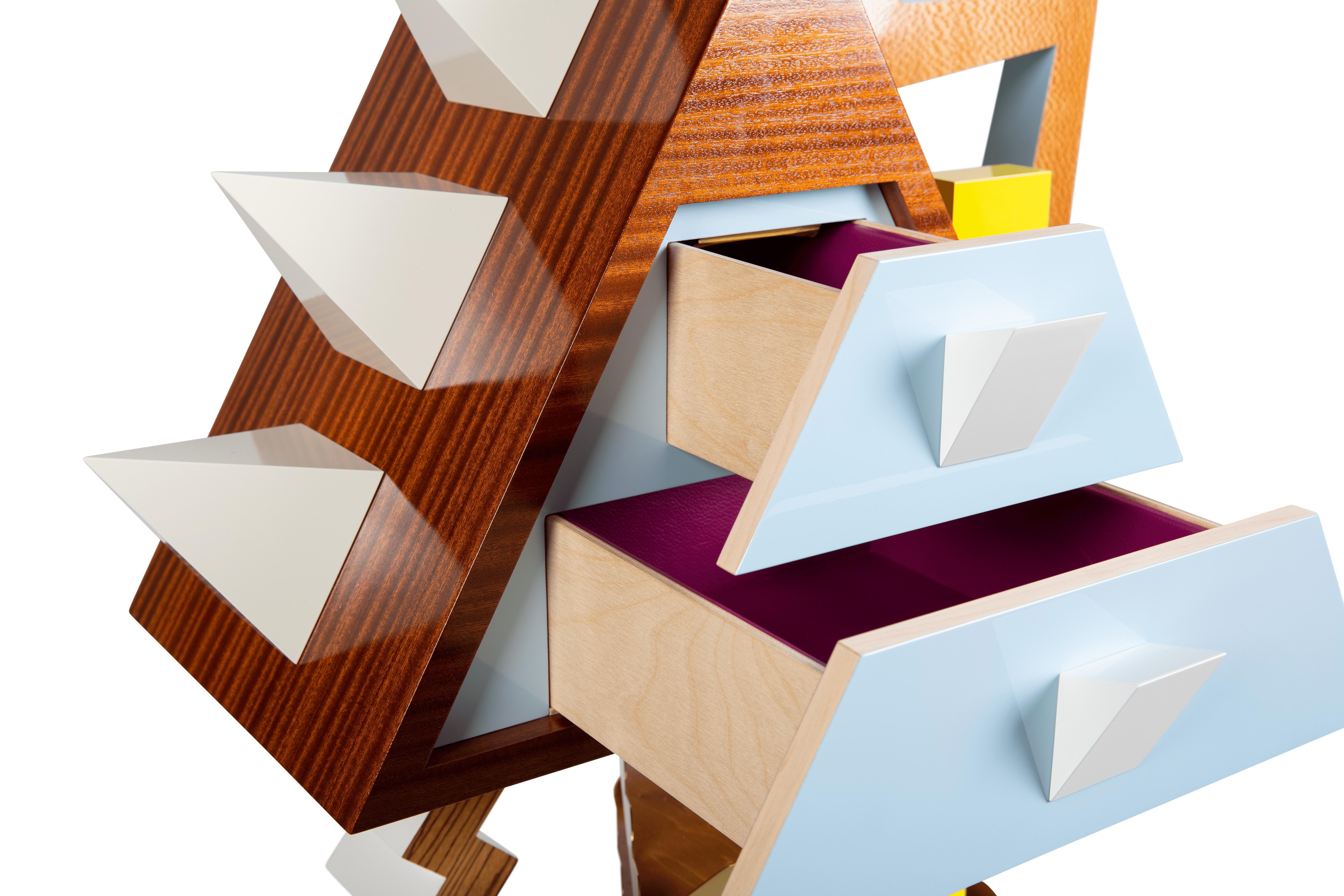 Django Cabinet by Frederik Smits For Sale 4