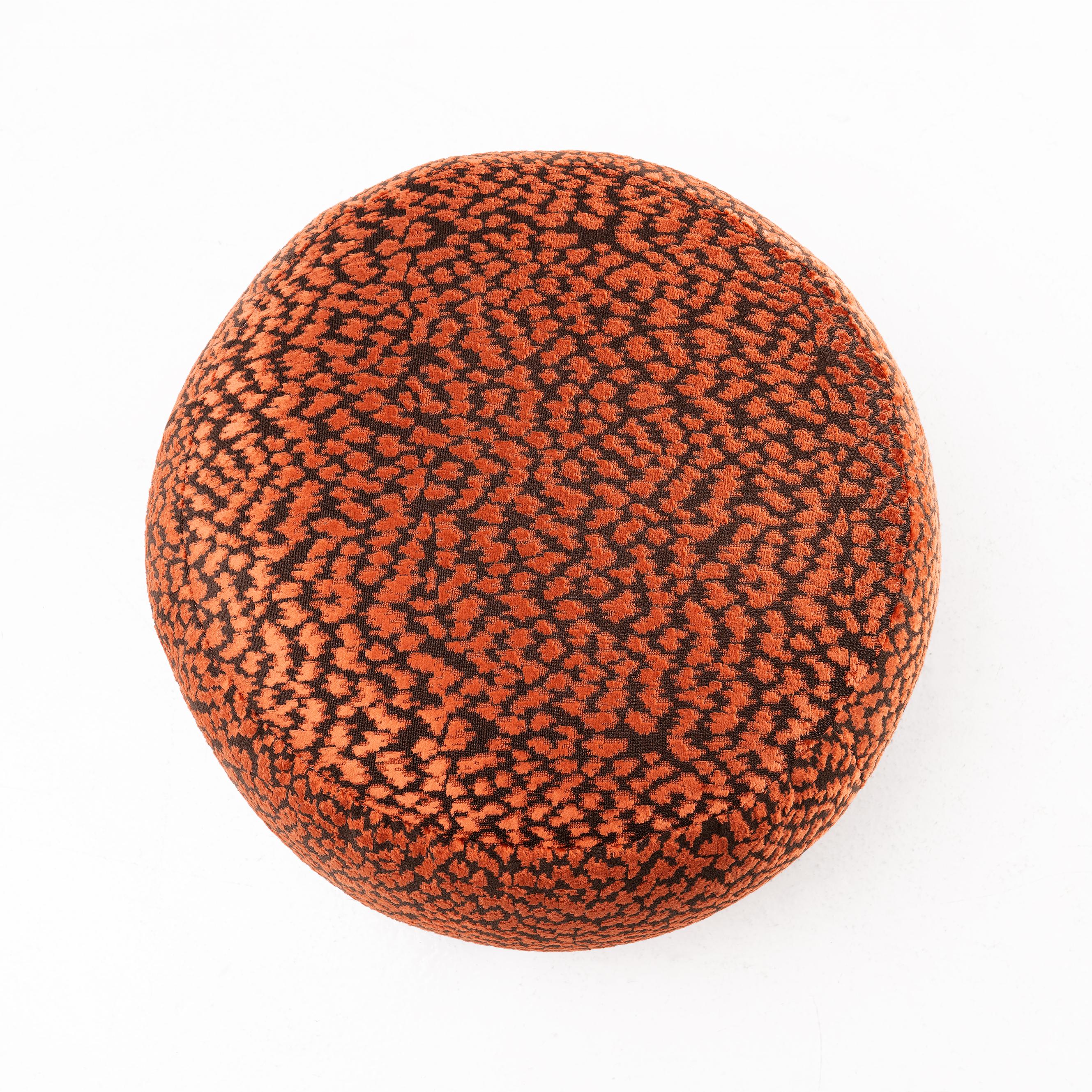 Django • Sculptural Textured Velvet Ottoman by Odditi In New Condition For Sale In CAROOL, NSW, AU