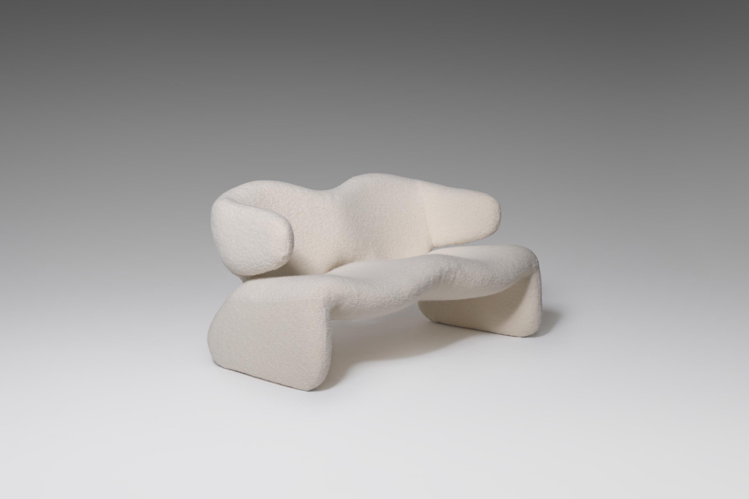 'Djinn' sofa by Olivier Mourgue for Airborne International, France 1964-1965. Made of a tubular steel frame with rubber singles, foam and woolen fabric. Mourgue takes a very important place in the world of modern French design. The sofa well known