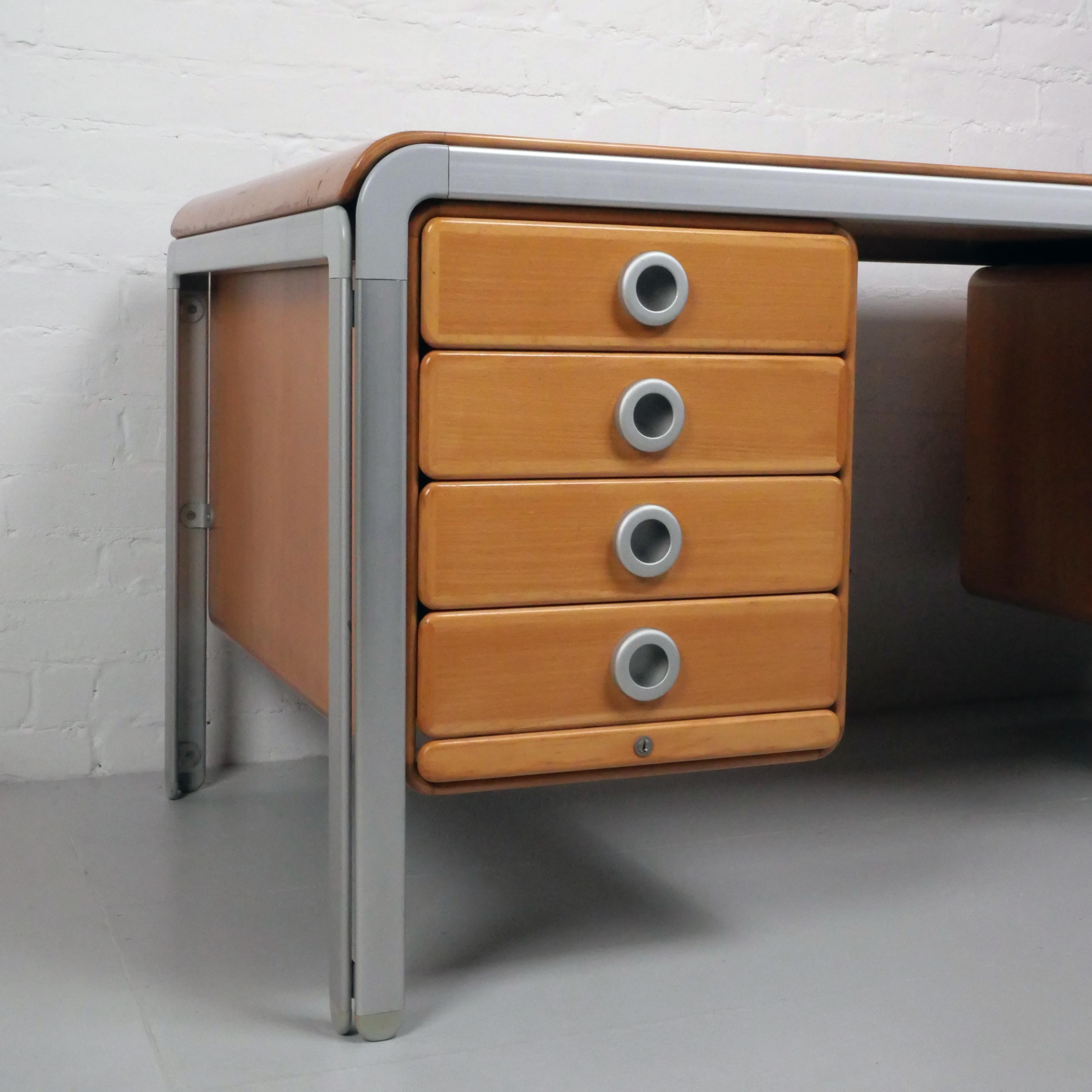 'Djob' Desk by Arne Jacobsen & Niels Jørgen Haugesen, Super 1970s Danish Design 4