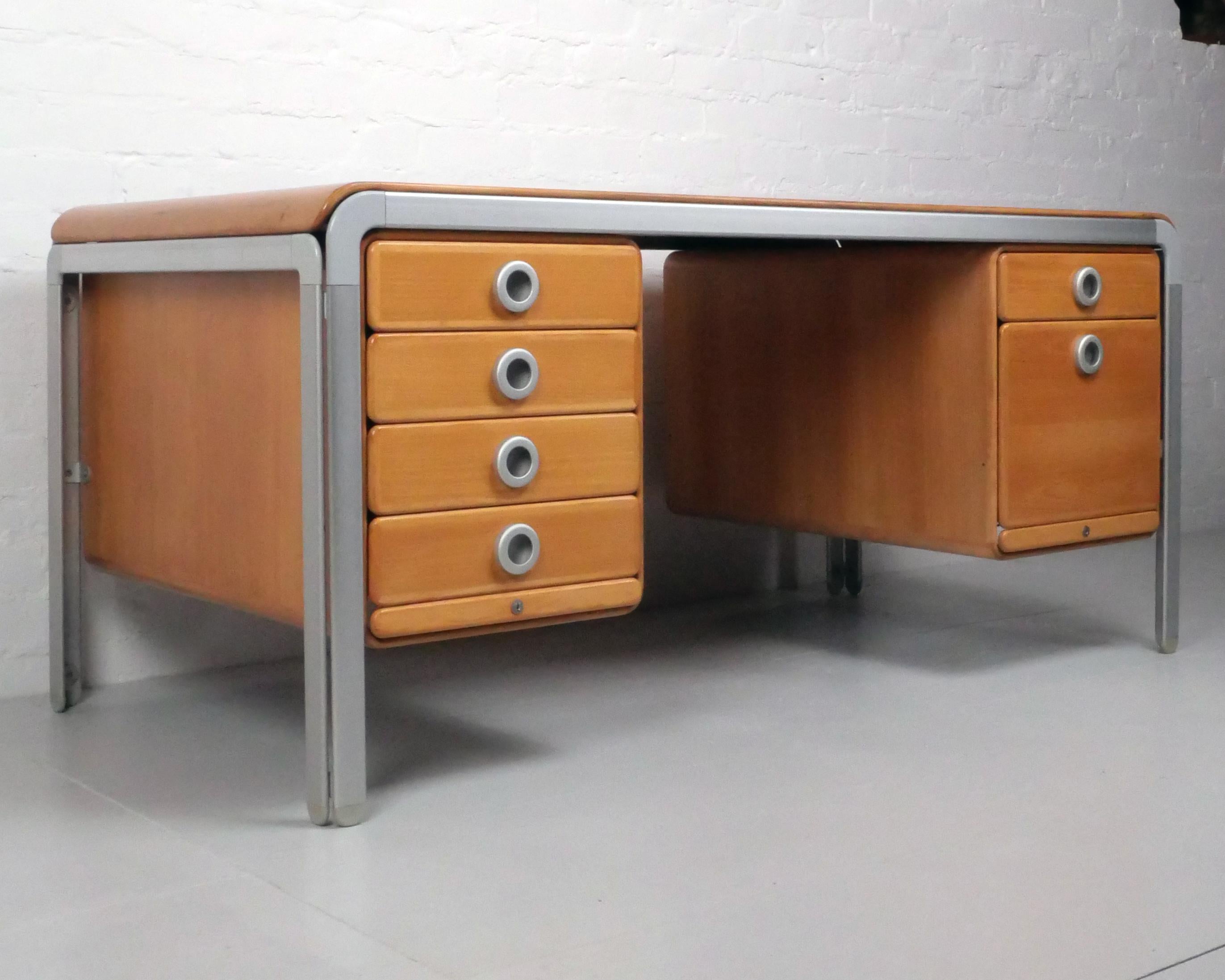 Late 20th Century 'Djob' Desk by Arne Jacobsen & Niels Jørgen Haugesen, Super 1970s Danish Design
