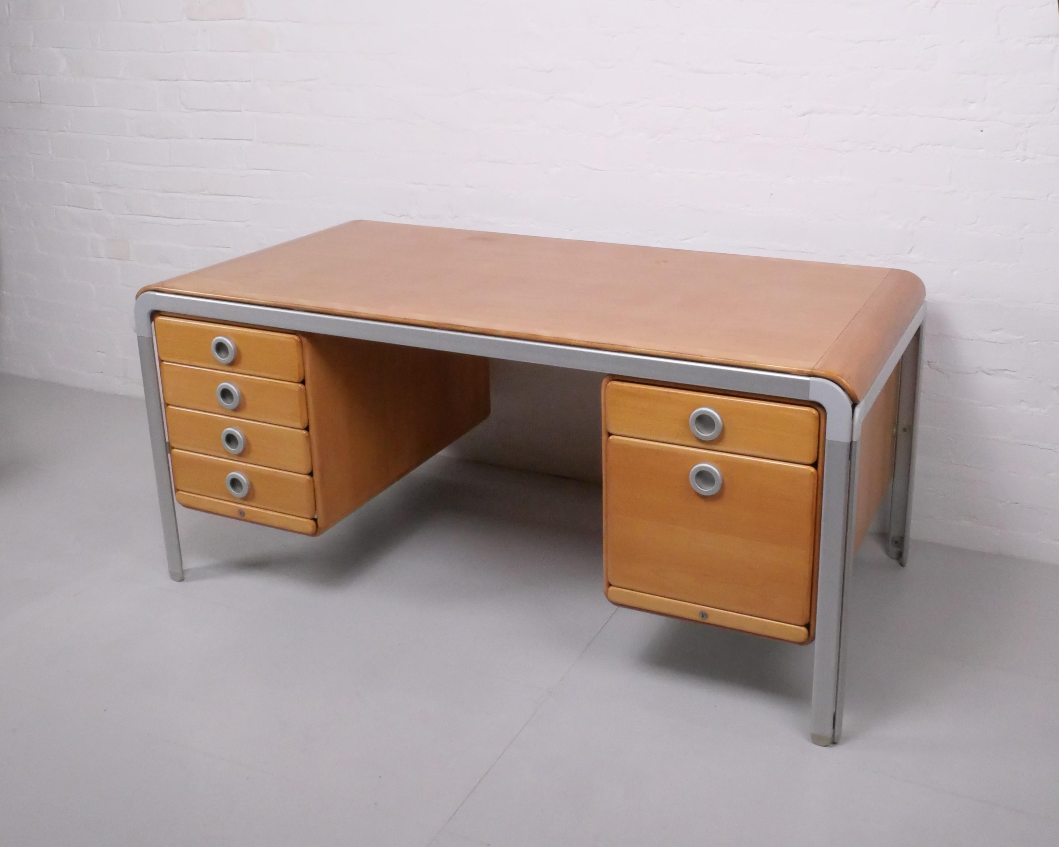 'Djob' Desk by Arne Jacobsen & Niels Jørgen Haugesen, Super 1970s Danish Design 2