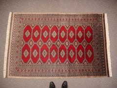 Djoharian Collection Bochara Bukhara carpet hand-knotted 7 x 4.7 ft Ersari