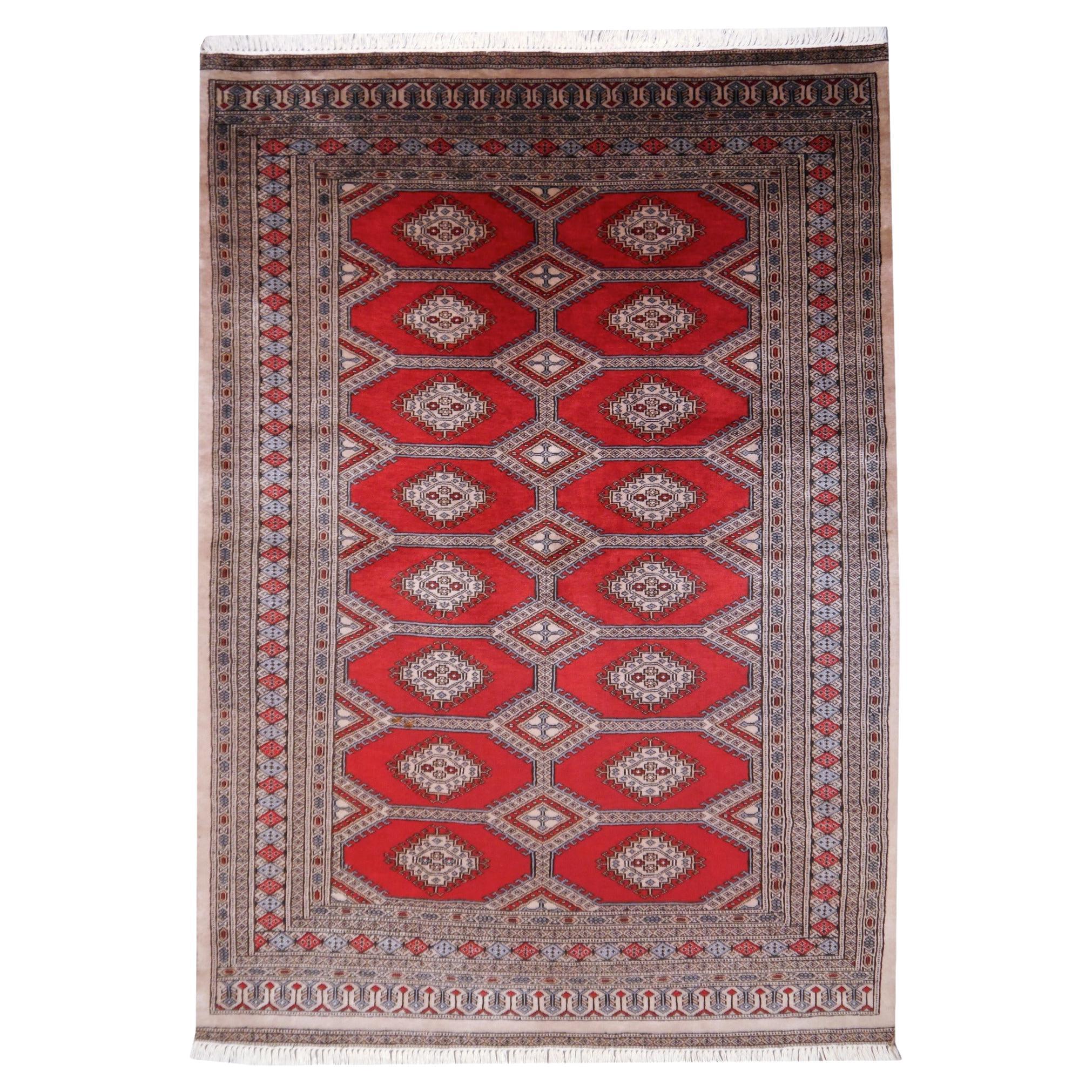 Djoharian Collection Bochara Bukhara carpet hand-knotted 7 x 4.7 ft Ersari en venta
