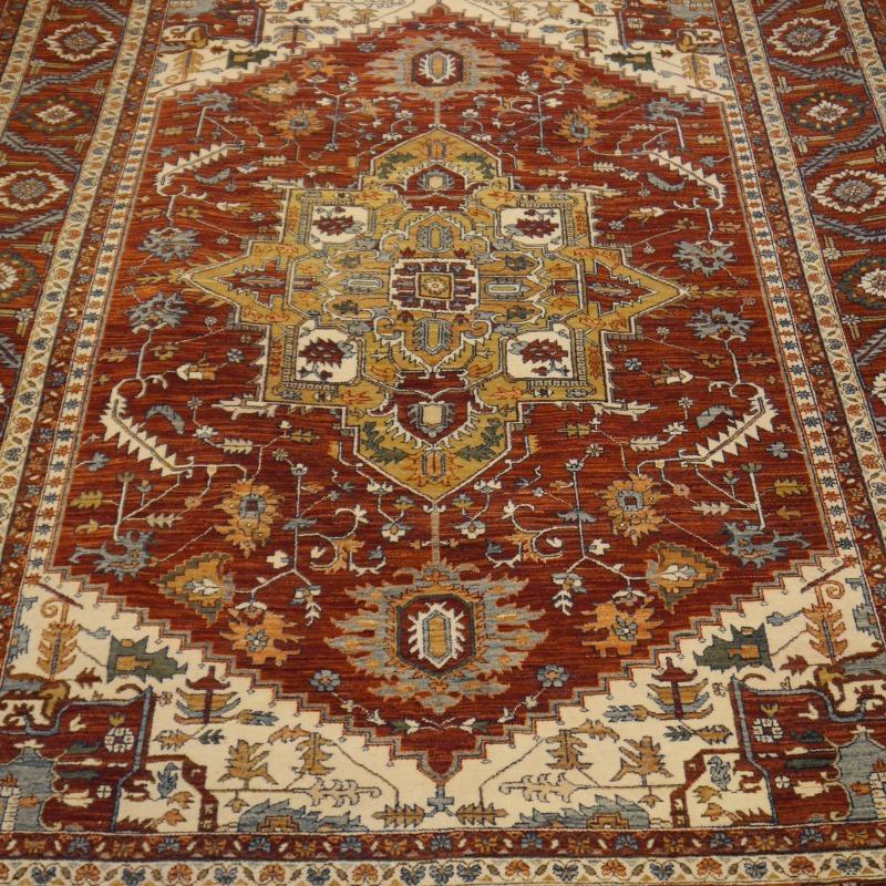 Djoharian Kollektion Heriz-Serapi Stil Teppich mit Medaillon 6,6 x 9,5 Fuß Heriz-Serapi Stil  im Angebot 3