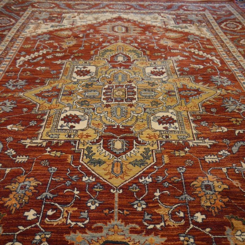 Djoharian Kollektion Heriz-Serapi Stil Teppich mit Medaillon 6,6 x 9,5 Fuß Heriz-Serapi Stil  im Angebot 6