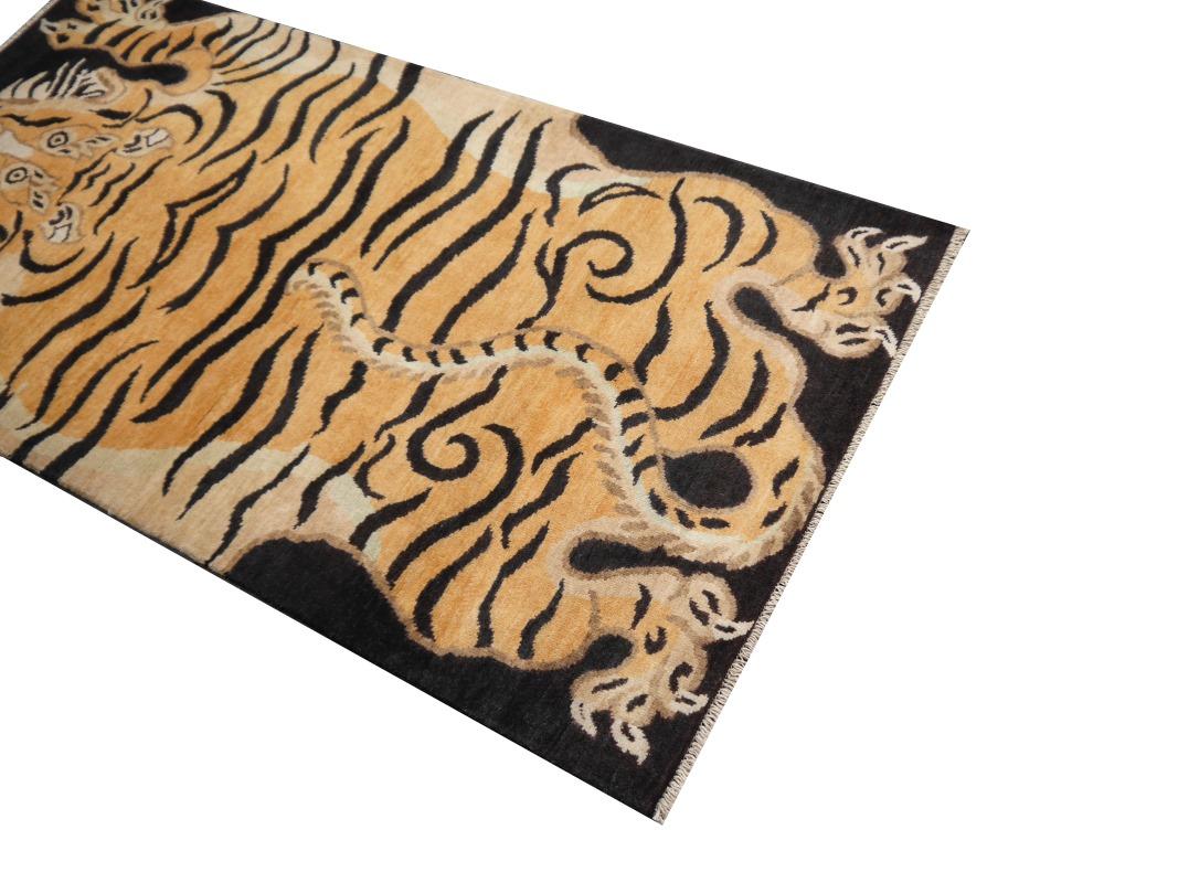 Djoharian Kollektion Tiger-Teppich aus Wolle, handgeknüpft, antikes tibetisches, tibetisches Design  im Angebot 2