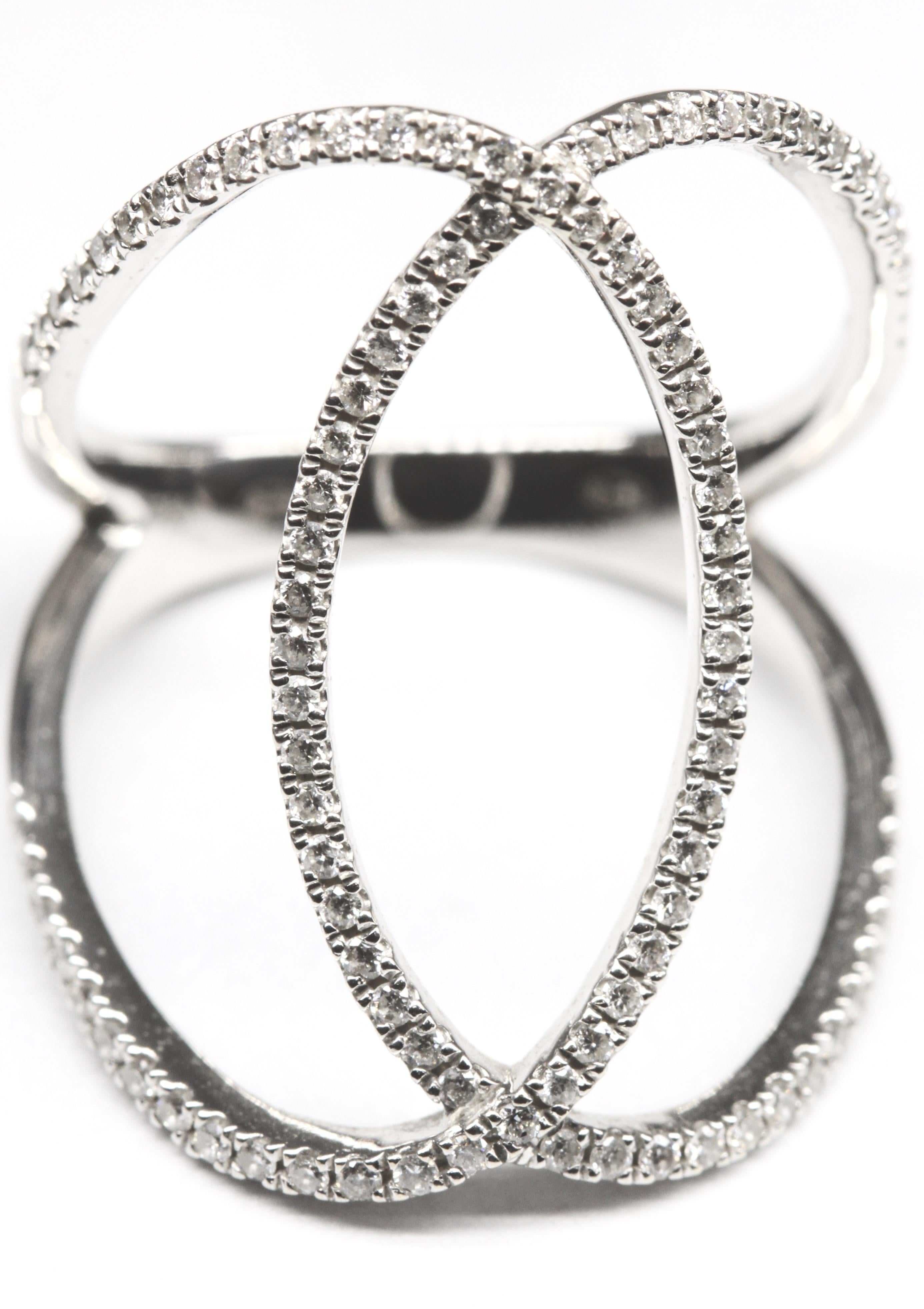 Djula Double C White Gold and Diamond Ring In Good Condition In Geneva, CH