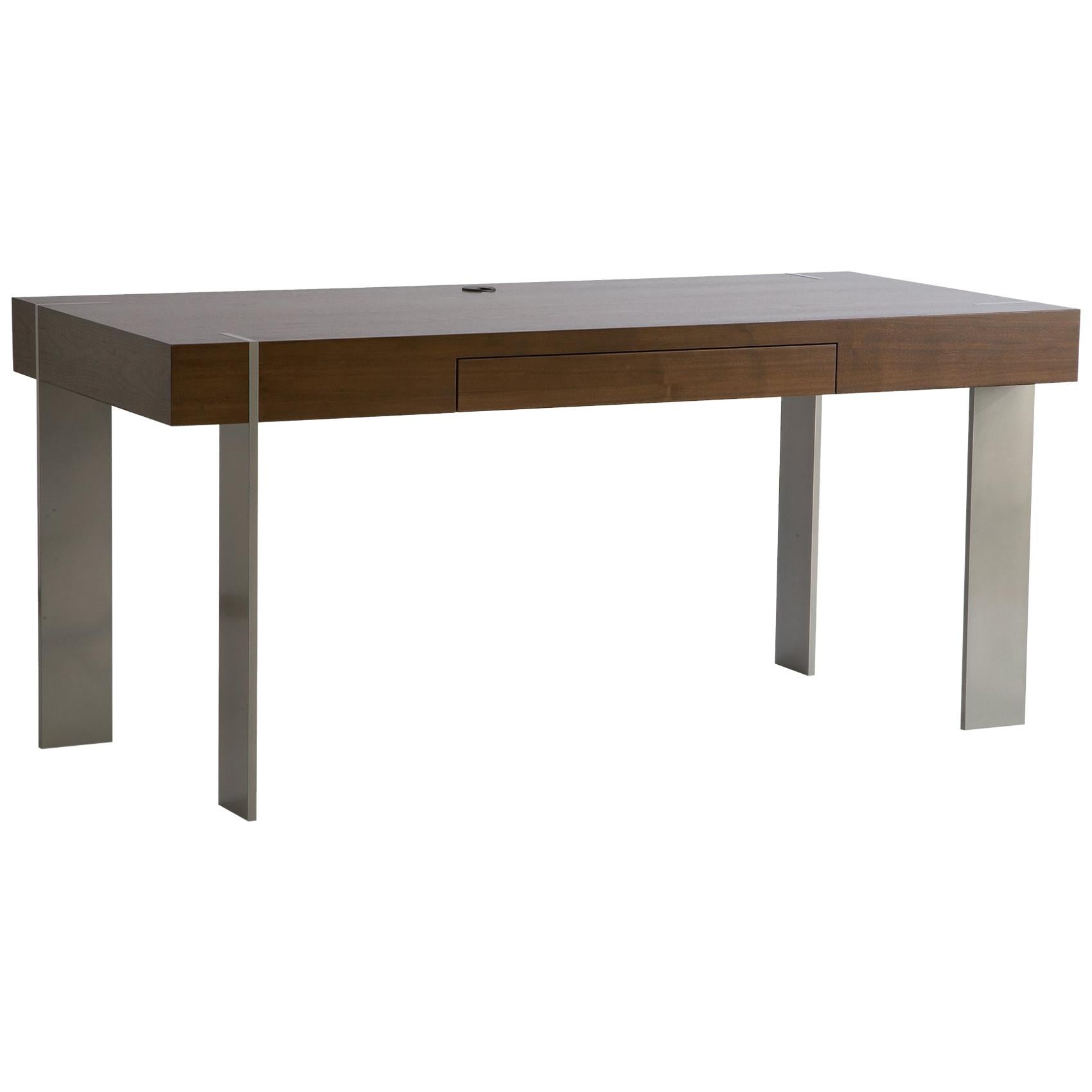 DK-21 Desk with Metal Legs by Antoine Proulx For Sale