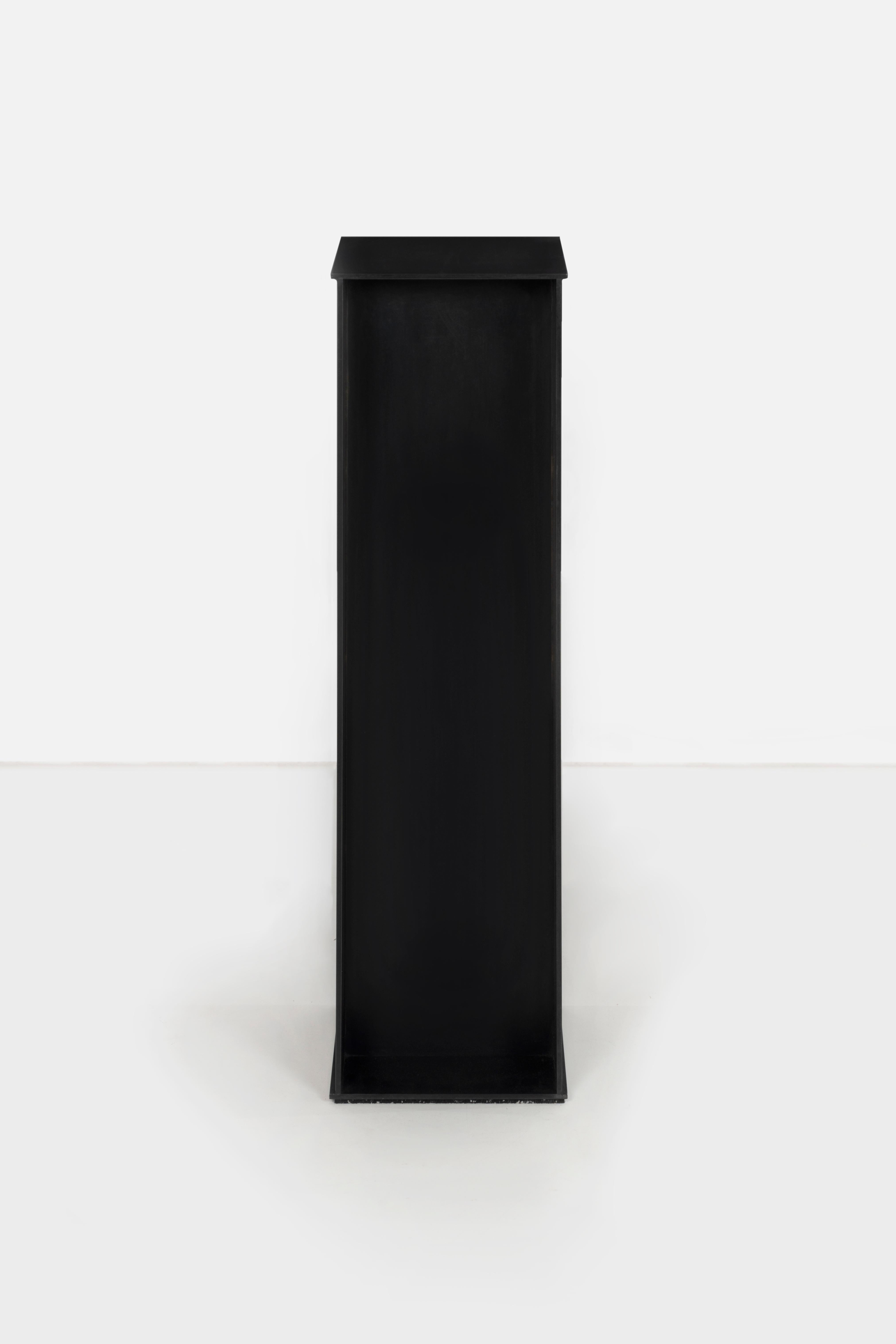 Contemporary DK Pedestal in Waxed and Blackened Aluminum Plate by Jonathan Nesci For Sale