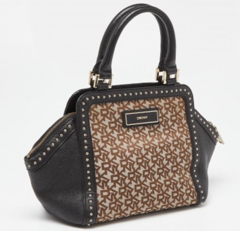 DKNY Beige/Nero: borsa firmata in tela e pelle con borchie in vendita 4