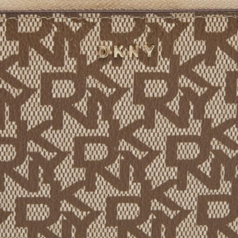 DKNY Beige/Braun Signature Coated Canvas Zip Around Continental Geldbörse im Angebot 3