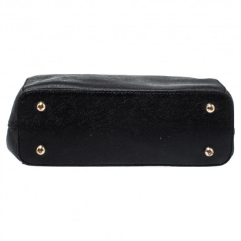 Dkny Black Leather Double Zip Shoulder Bag Pour femmes en vente