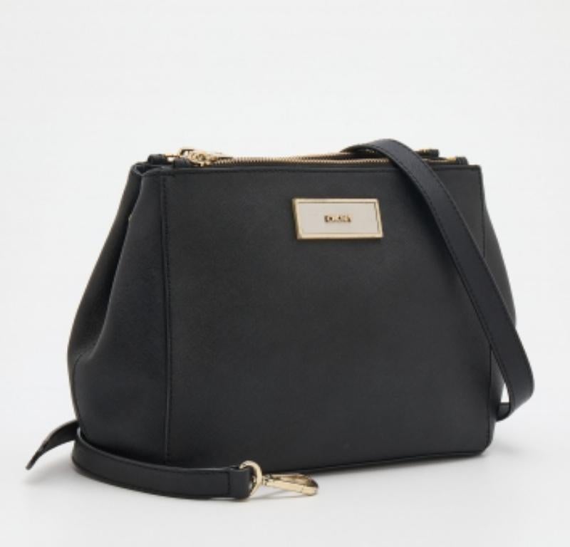 DKNY Black Leather Shoulder Bag For Sale 1