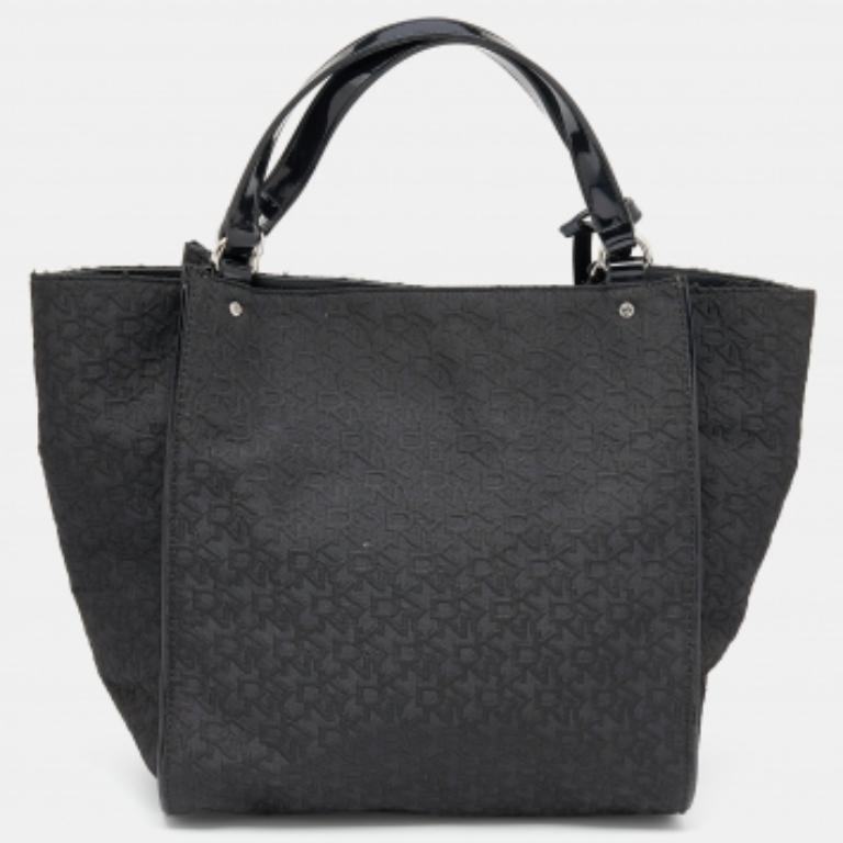 DKNY Bolso negro de lona con monograma y charol Negro en venta