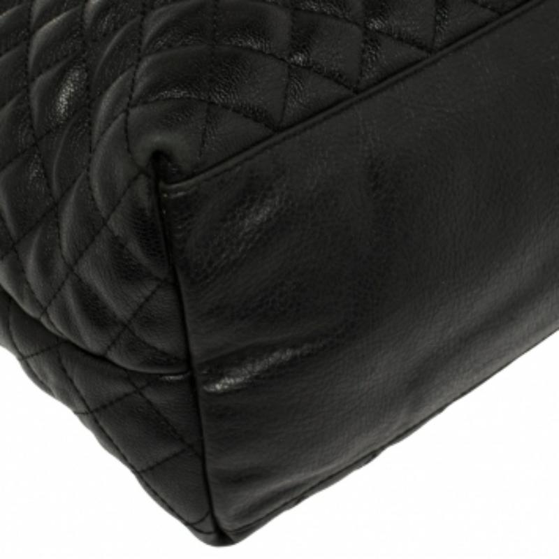 Dkny Black Quilted Leather Tote For Sale 2