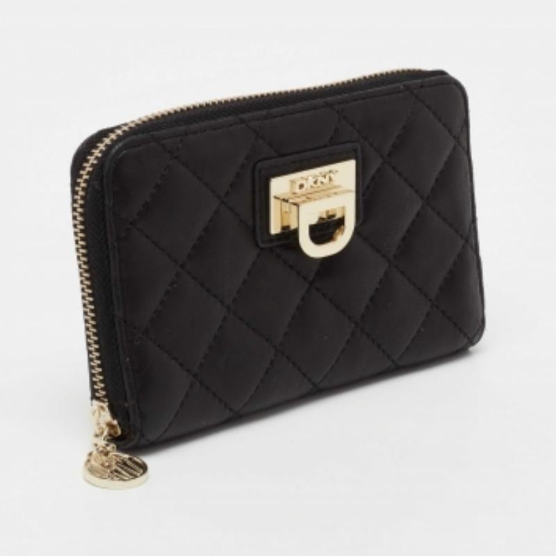 Portefeuille zippé en cuir matelassé noir de DKNY en vente 2