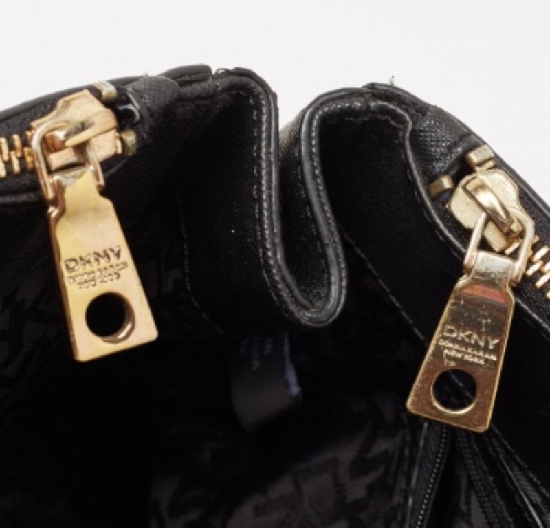 DKNY Schwarzes Saffiano Leder Robinson Double Zip Tote im Angebot 4