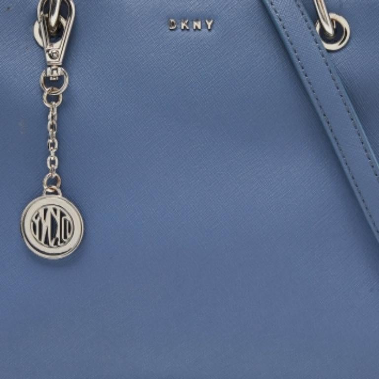 DKNY Blau Leder Julius MD Zip Tote im Angebot 1