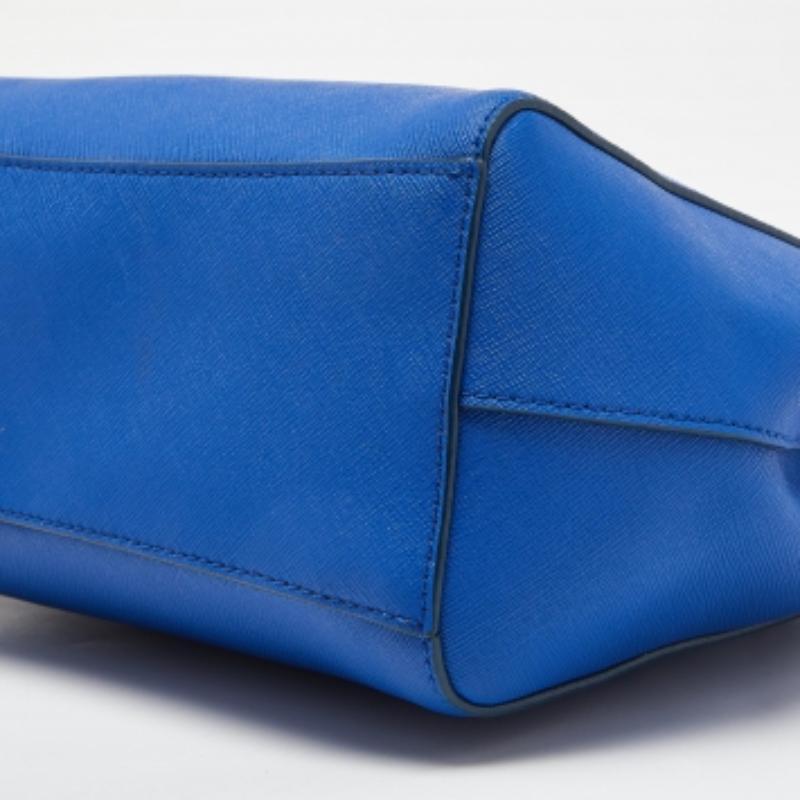 DKNY Blau Leder Julius MD Zip Tote im Angebot 3