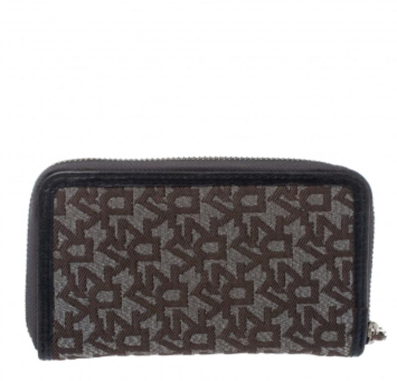 Dkny Braun/Schwarz Monogram Canvas und Leder Zip um Brieftasche Damen im Angebot