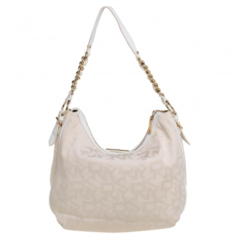 Beige DKNY Signature Cream Canvas Hobo en vente
