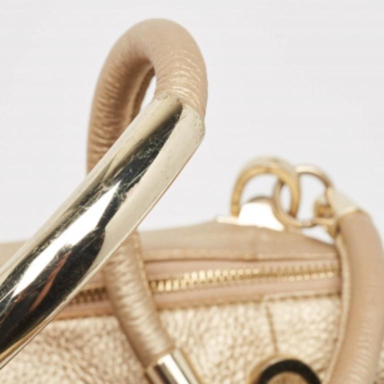 DKNY Gold Leder Metall Detail Tote im Angebot 3
