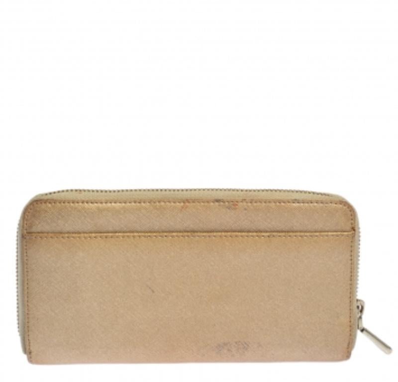 Dkny Metallic Beige Leather Zip Around Wallet For Sale 5