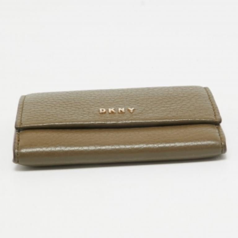 DKNY Olivgrünes Leder Portemonnaie mit Klappe 4