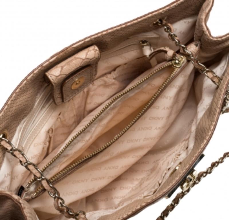 Beige Dkny Peach Python Embossed Leather Chain Tote For Sale