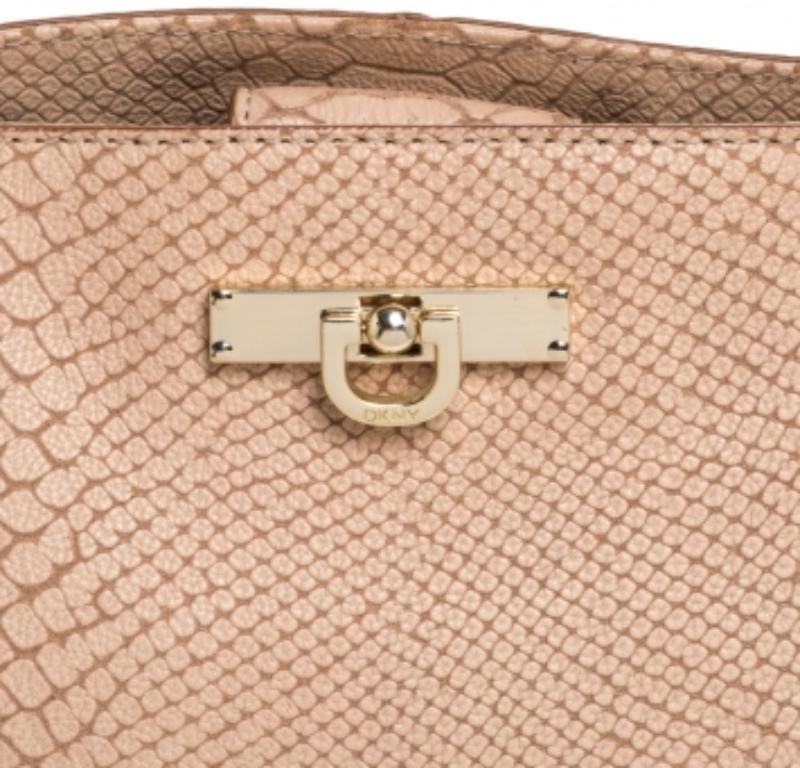 Dkny Peach Python Embossed Leather Chain Tote For Sale 4