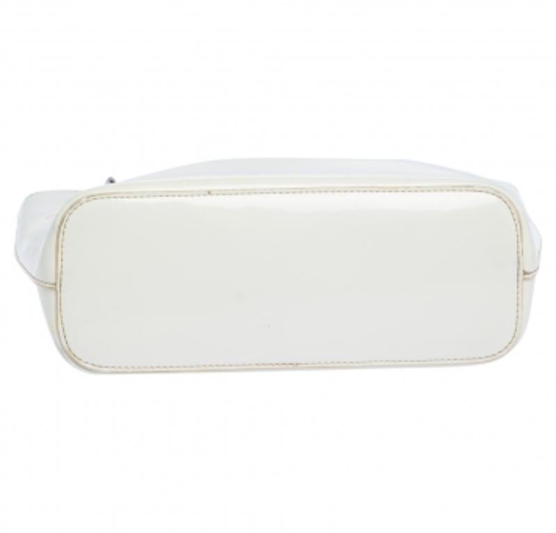 Gray Dkny White Patent Leather Chain Tote For Sale