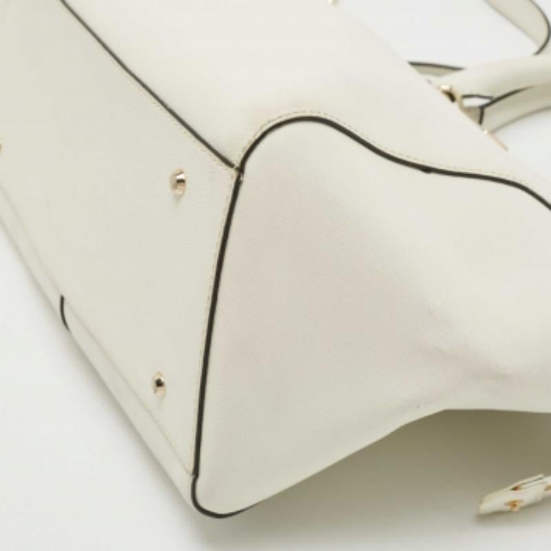 DKNY - Fourre-tout Bryant Park en cuir Saffiano blanc en vente 2