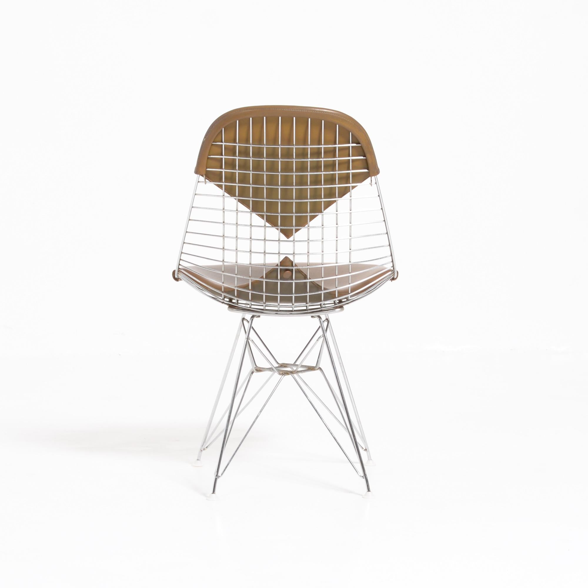 DKR Wire Chairs 'Bikini' by Eames for Herman Miller 2