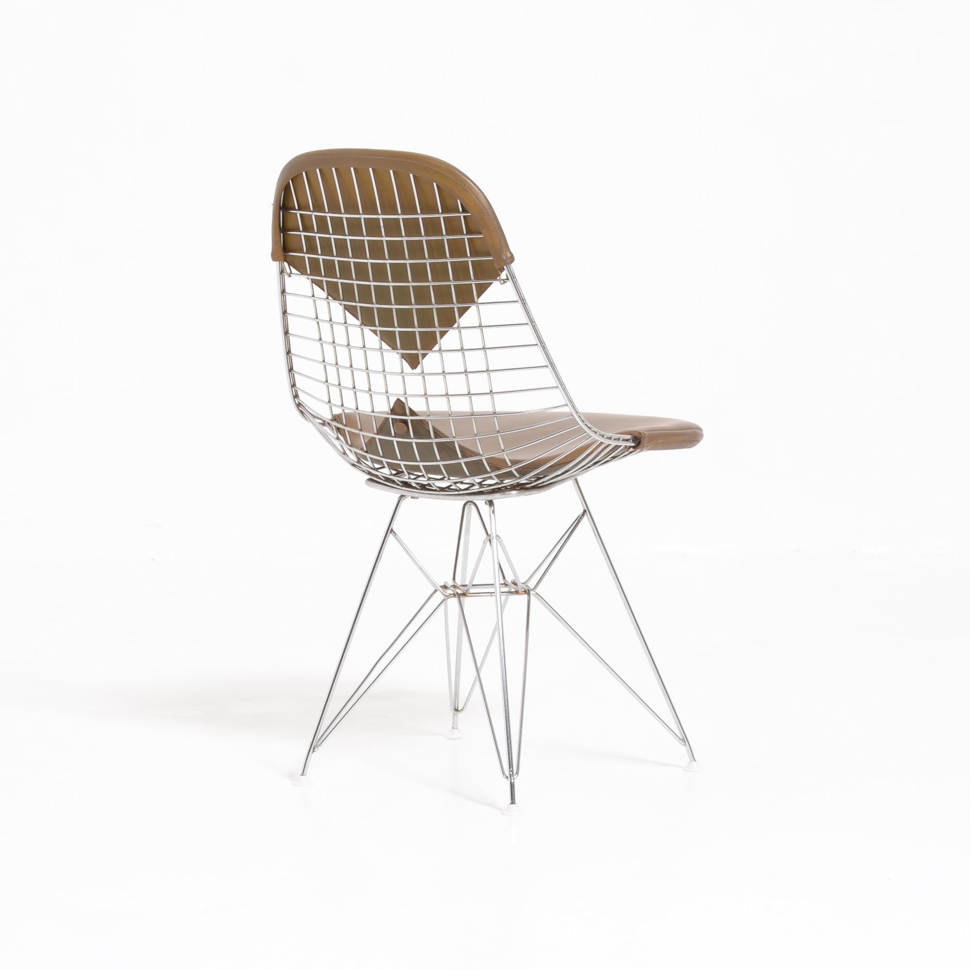 DKR Wire Chairs 'Bikini' by Eames for Herman Miller 1