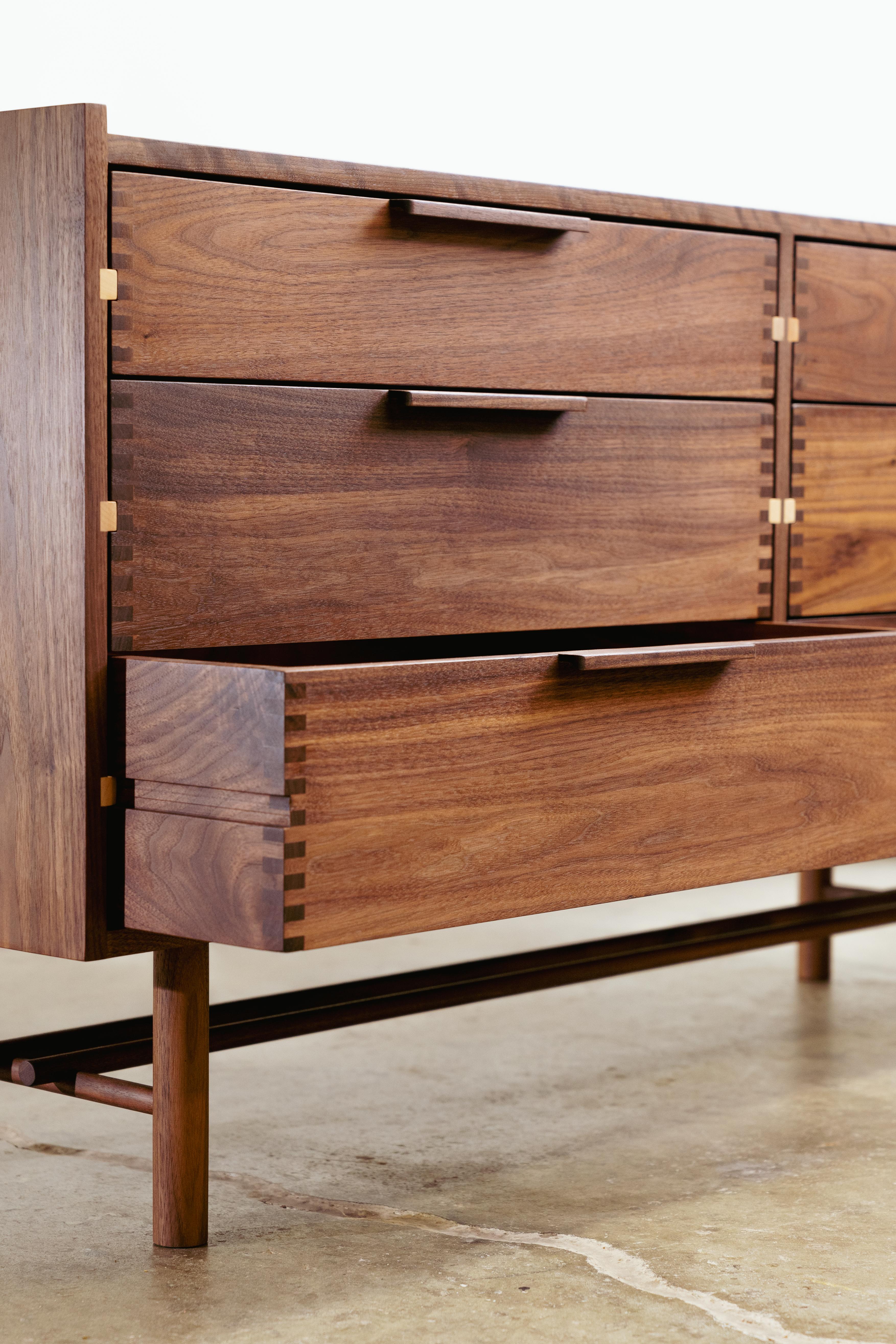 Mid-Century Modern DL Dresser For Sale