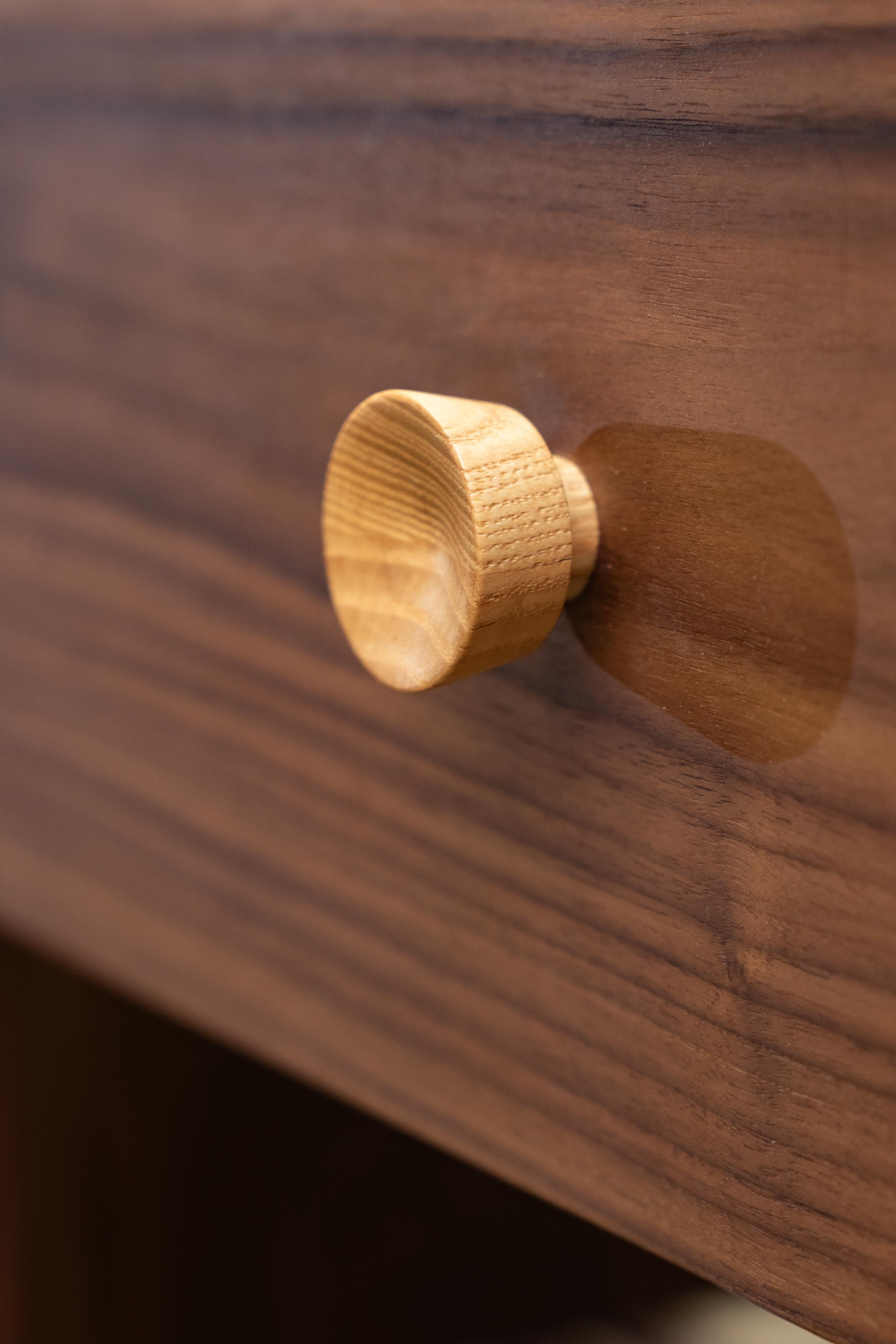 Américain Tables de nuit DL (chacune) en vente