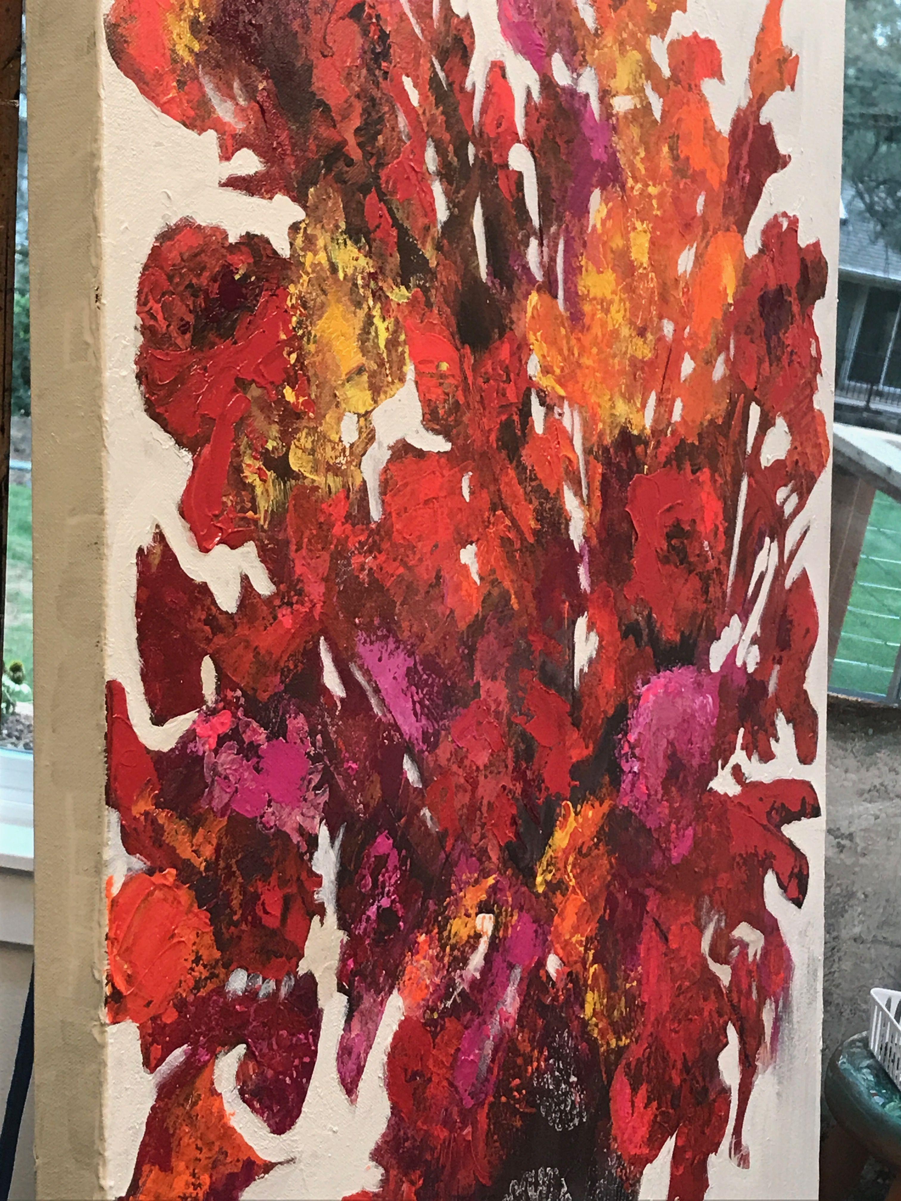 Fiore moderno e astratto, con vaso dettagliato a medaglione nero. Tela avvolta in galleria, rifinita ai lati e pronta per essere appesa :: Pittura :: Astratta :: Questo pezzo viene fornito con un certificato ufficiale di autenticità firmato