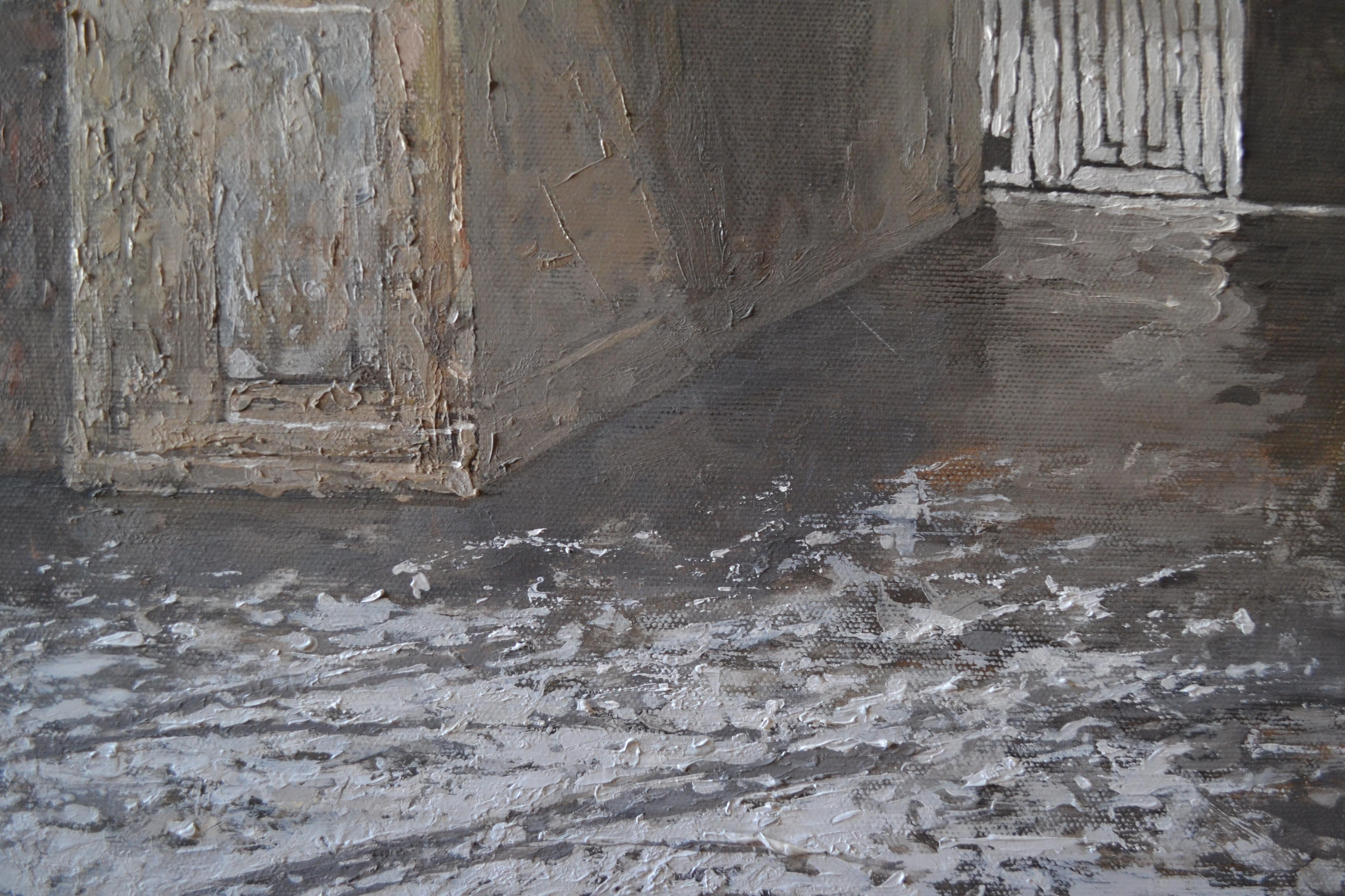 Courtyard à Saint-Pétersbourg - Réalisme Painting par Dmitry Evtushenko