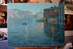 Temprano por la mañana en el Gran Canal de Venecia