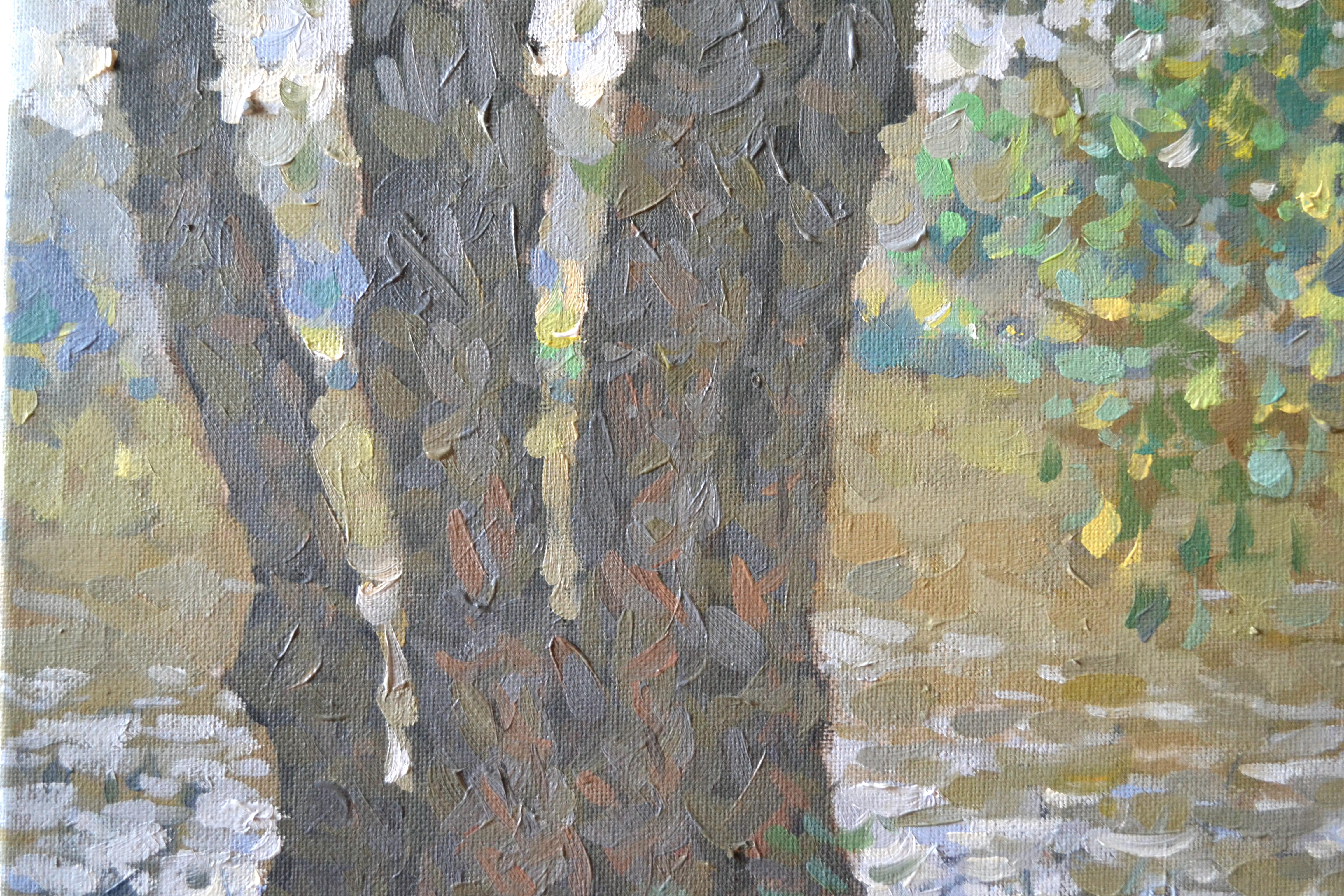 Das Gemälde wurde nach dem Leben gemalt. Die Komposition des Motivs ist horizontal gestreckt. Im Vordergrund sehen wir das nahe Ufer, das im Schatten liegt, und Baumstämme an den Seiten. Die Art der Ausführung erinnert an den Impressionismus, so