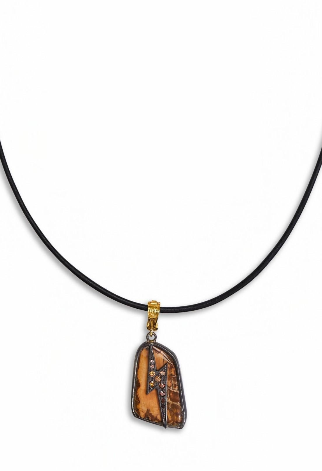 Pendentif ADN en argent sterling, or 18k, Wood Wood pétrifié, diamants orange brûlé Neuf - En vente à Solana Beach, CA