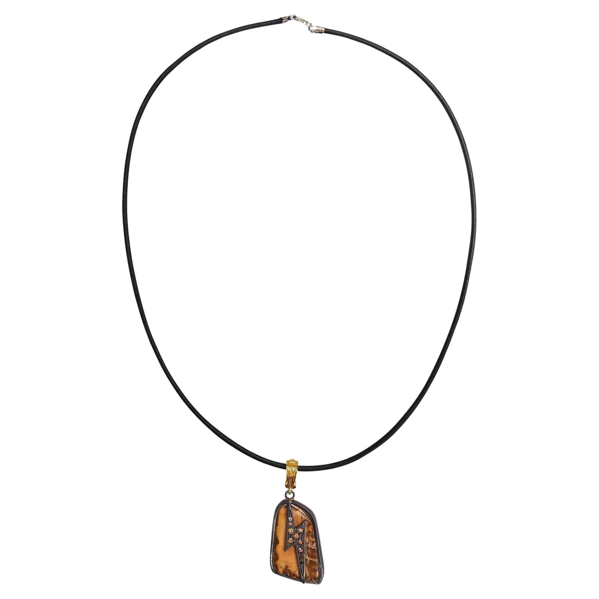 Pendentif ADN en argent sterling, or 18k, Wood Wood pétrifié, diamants orange brûlé en vente
