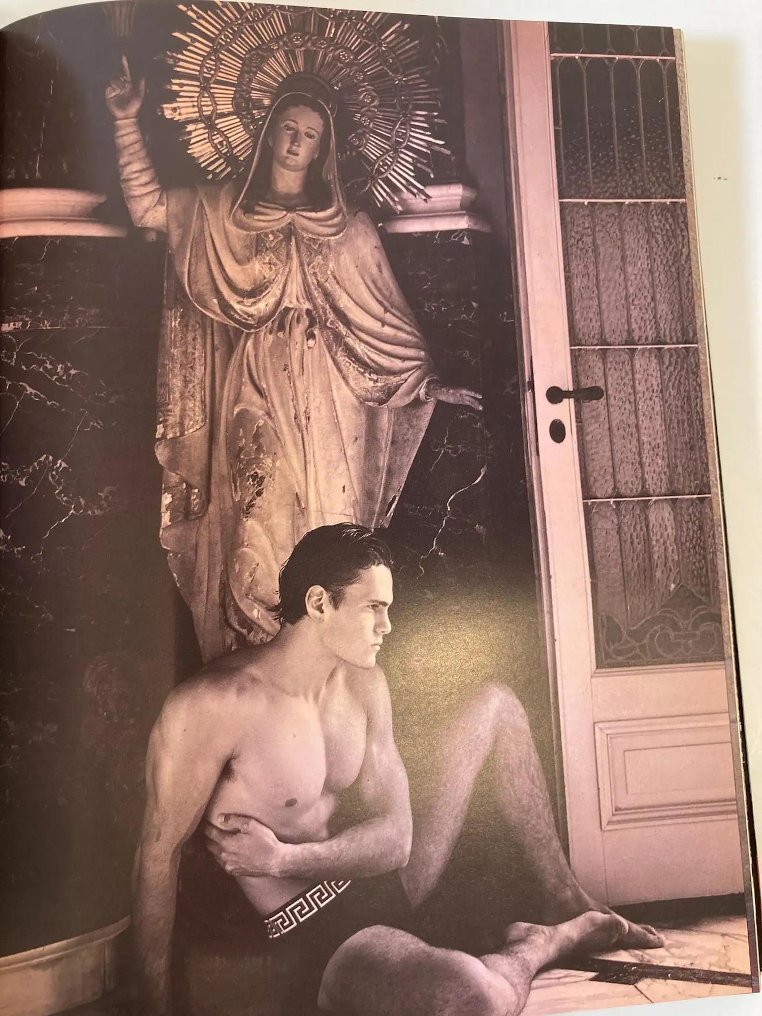 Do Not Disturb Gianni VERSACE, Hardcover Coffee Table Book 7