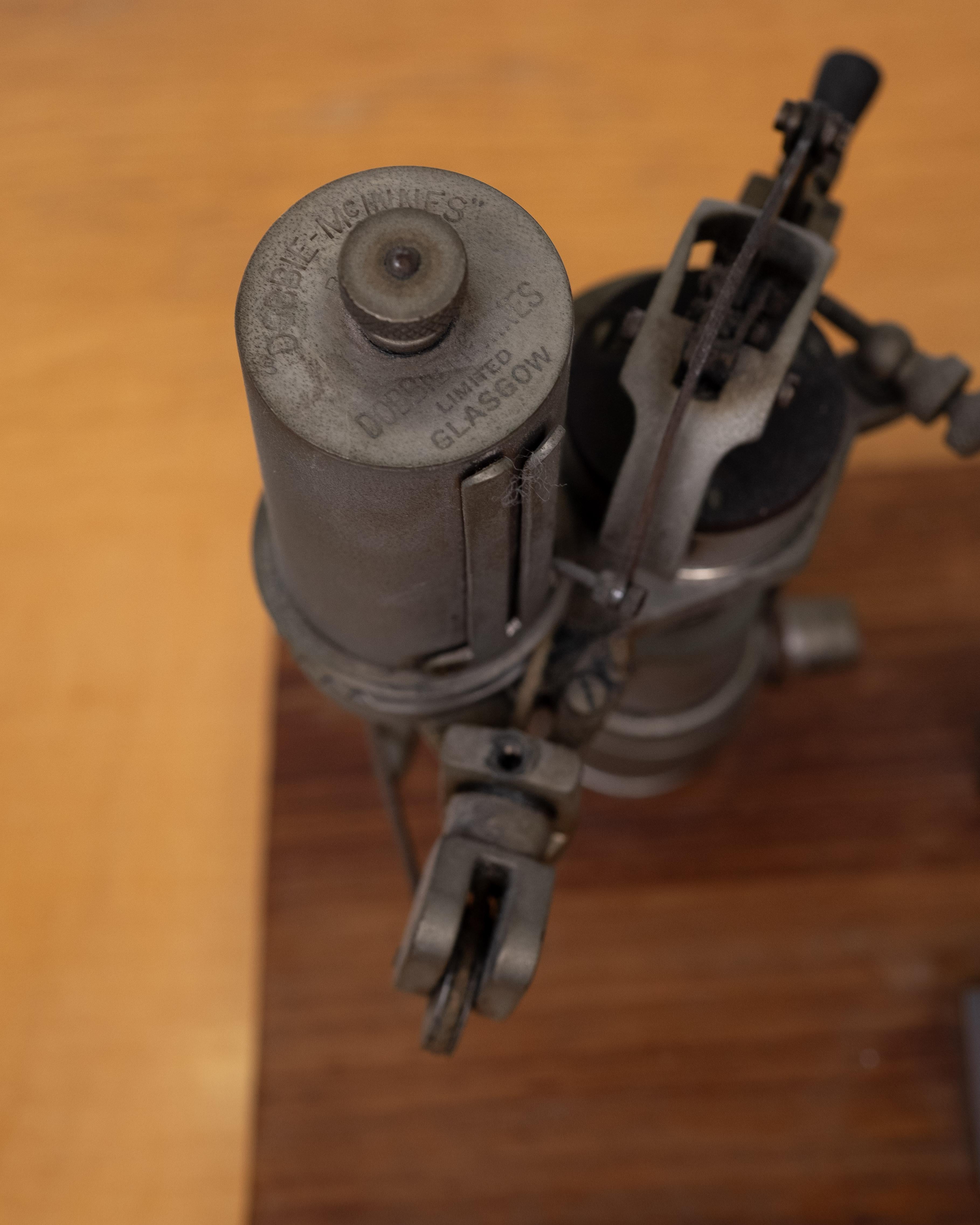 Métal ''Dobbie McInnes Ltd. Glasgow   Motor-lab   1975 en vente